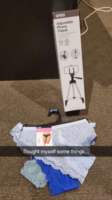 Harrystorm nudes star img