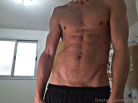 Hernxxx xxx pornstar image