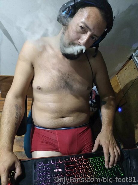 Big Foot81 model free photos