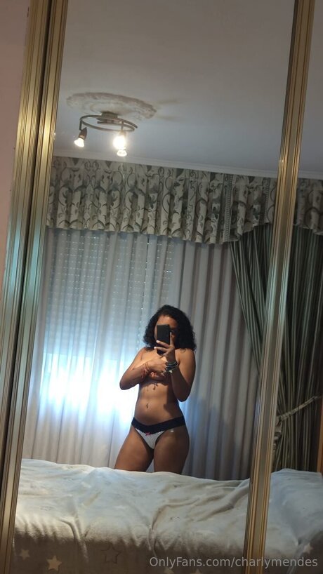 Charlymendes model photo