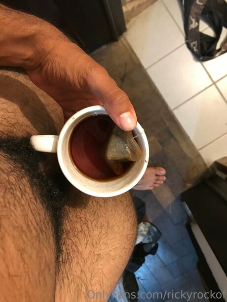 Rickyrockof model art pics