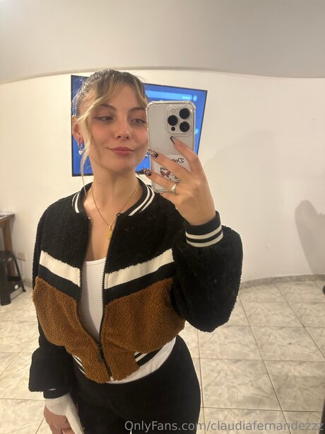 Claudiafernandezzz high quality model photo