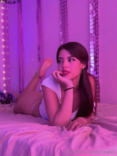 Lanieuwu free star galleries