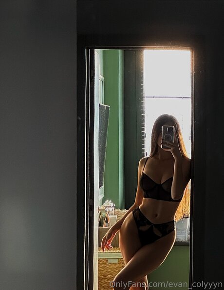 Evan Colyyyn sex model pics