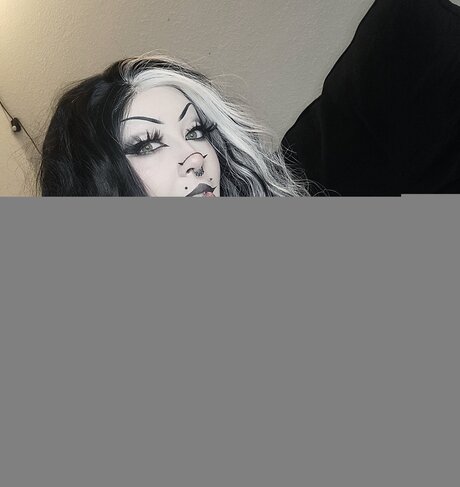 Saltyysirenfree model xxx pics