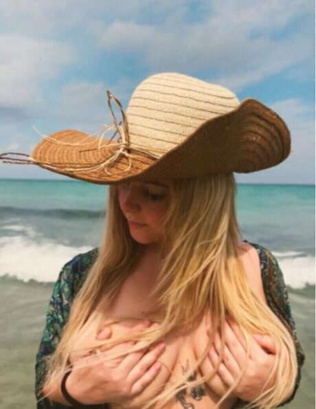 Annalisa Panzeri nudes pornstar image