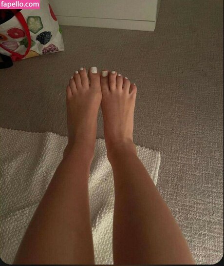 nikkidalessandro22 star perfect picture