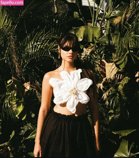 Menina Veneno art model picture