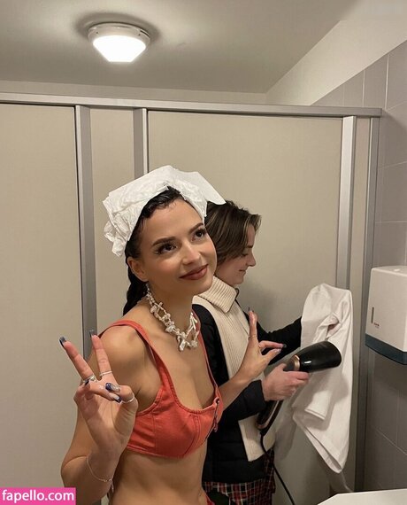 Nina Chuba naked model archive