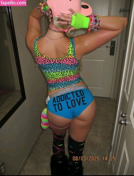 Bella Bodden sexy star picture