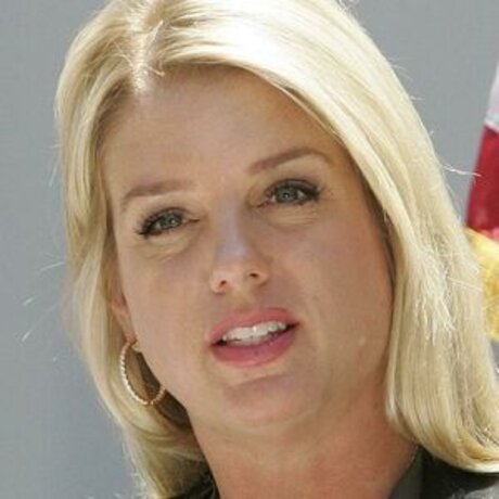 Pam Bondi nude actress img
