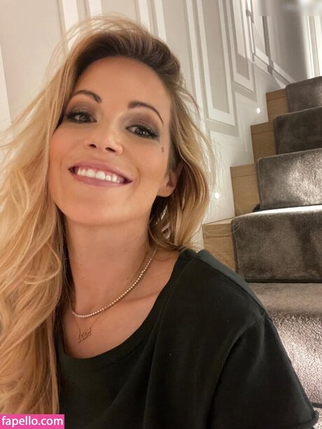 Andrea Kaiser model porn picture