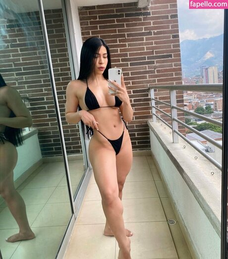 Marianna Arroyo pornstar erotic archive