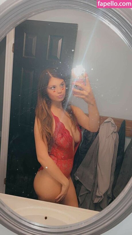 Kayleigh Victoria model hot pics