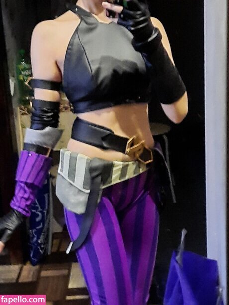 Cheremsha model free photos