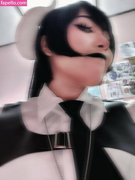 Bolicatsita star sexy pic