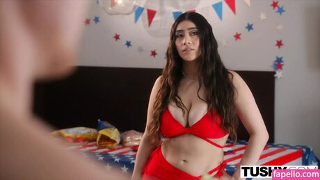 Violet Meyer pornstar perfect picture