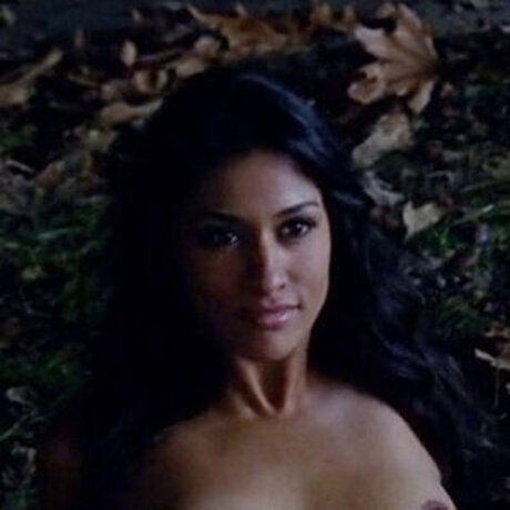 Alexandra Breckenridge erotic star archive