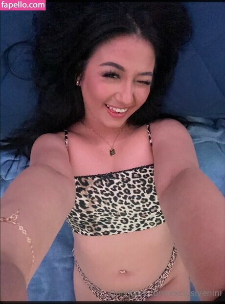 Nina Eastman star pretty images