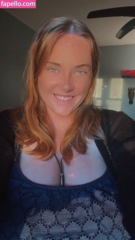 Katie Moran naked star photo