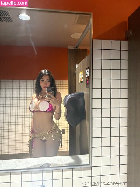 Heily Chavez free pornstar images