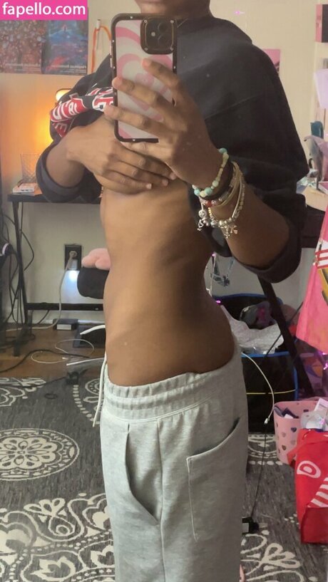 Blkgirlkai pornstar pretty archive