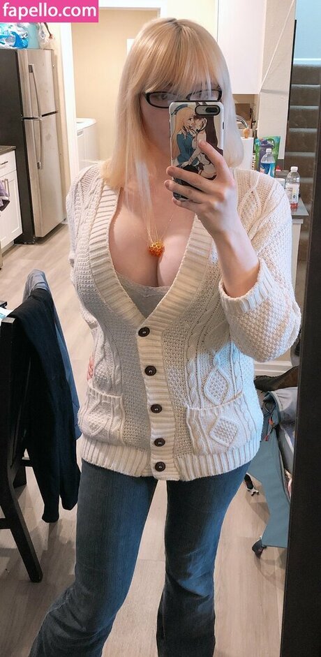 SophicSheep xxx pornstar pics