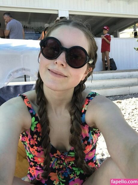 Jessie Cave perfect star gallery