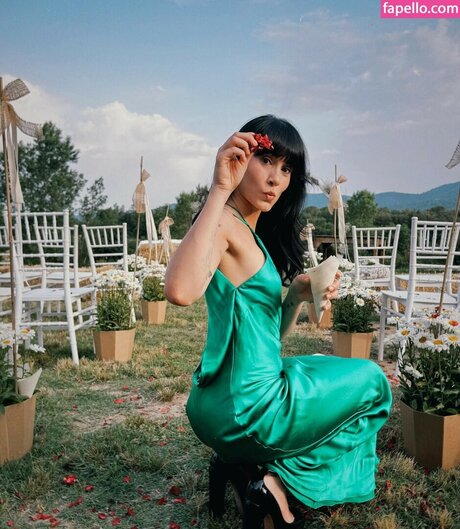 frida reed hot model picture