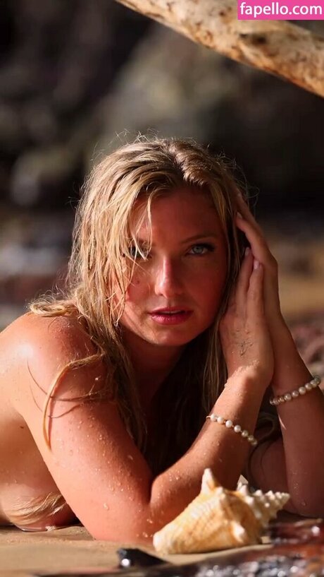 Natgotback beautiful pornstar gallery