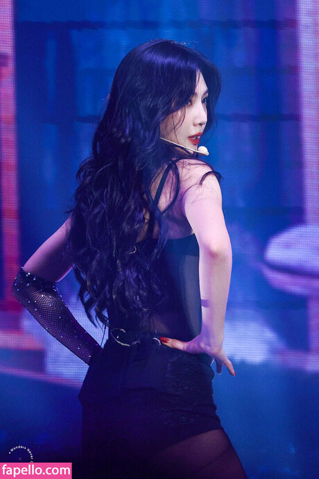 Park Soo young xxx model pics