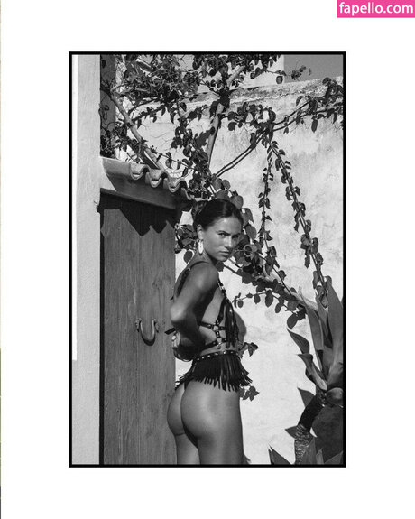 Lauren Messack pornstar art pics