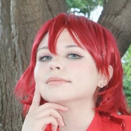 Michelle Mondragon beautiful star img