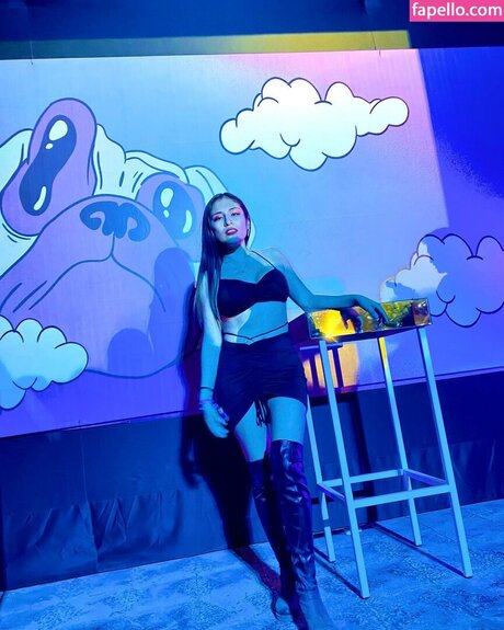 Corayma Eliana free star images