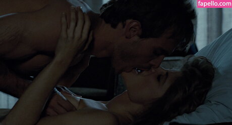 Linda Hamilton xxx pornstar gallery