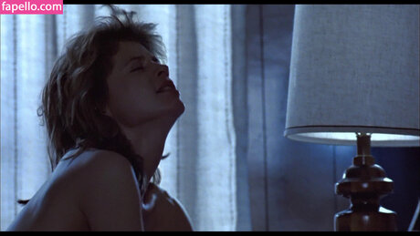 Linda Hamilton pornstar nice archive