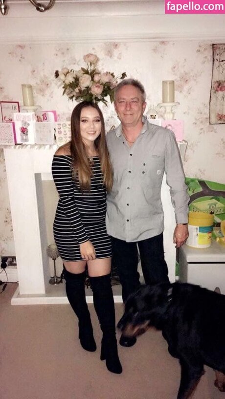 Double Take Reacts model top pictures