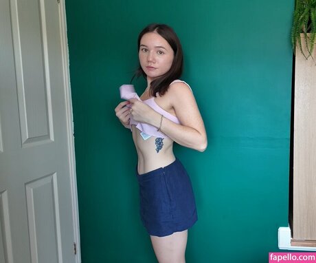 Double Take Reacts nice pornstar photo