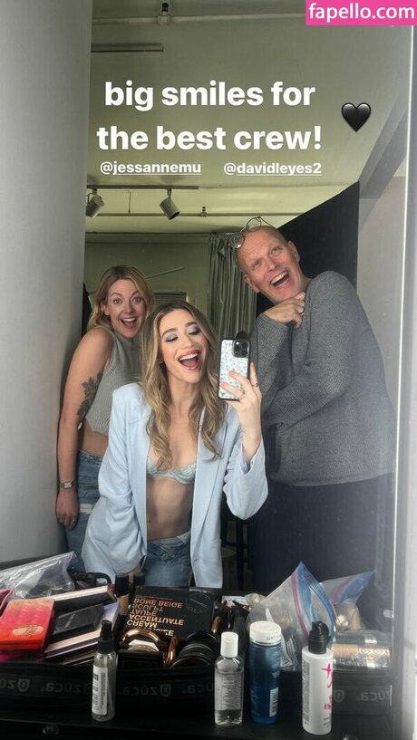 Kamilla Kowal sex model pics