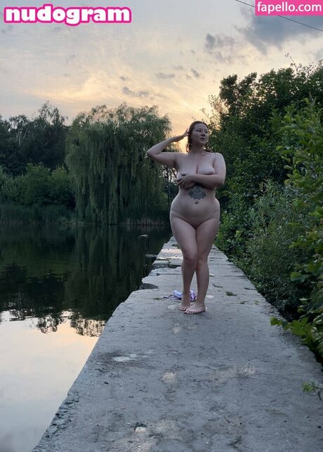 TKristina naked star images