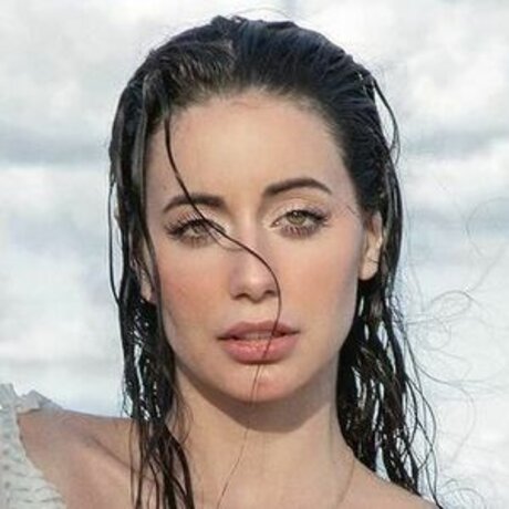 Nataly Pagano star pretty images