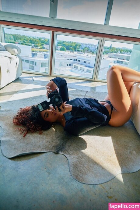 niaa321 porn star photos