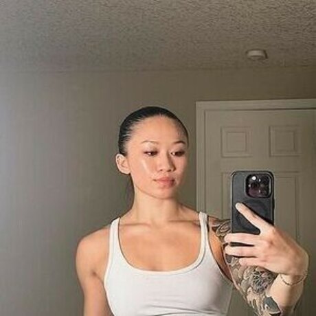 Kayytam nudes model image