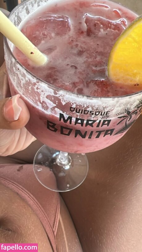 Lais Miranda sex actress gallery