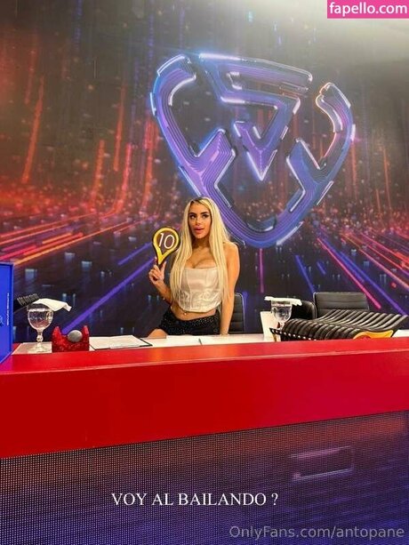 Antonela Pane model nude picture