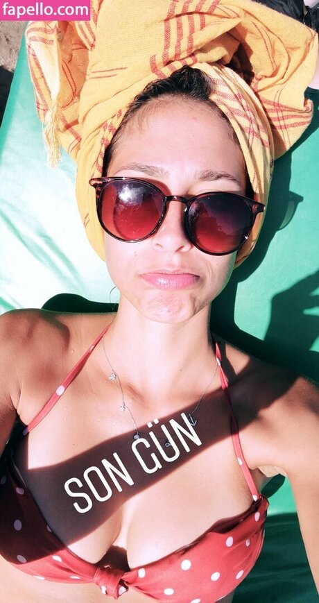 Kybeleniz actress images