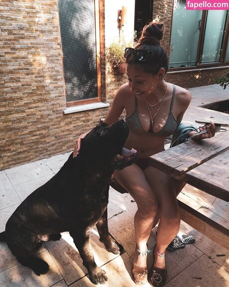 Kybeleniz naked actress img