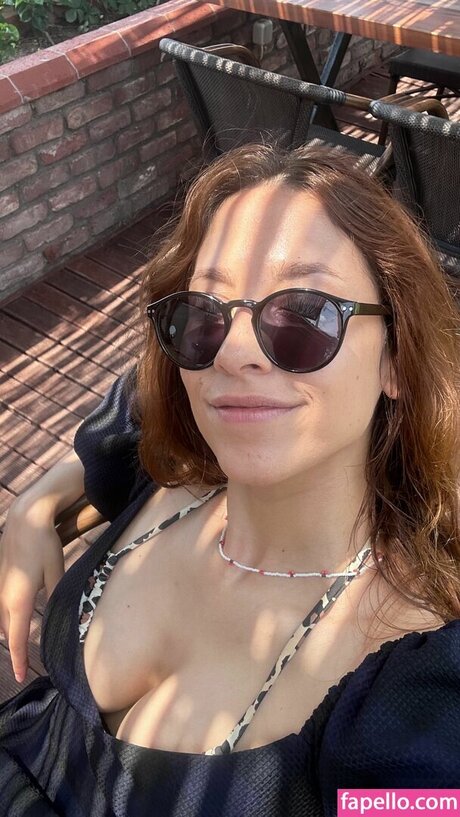 Kybeleniz best actress pics