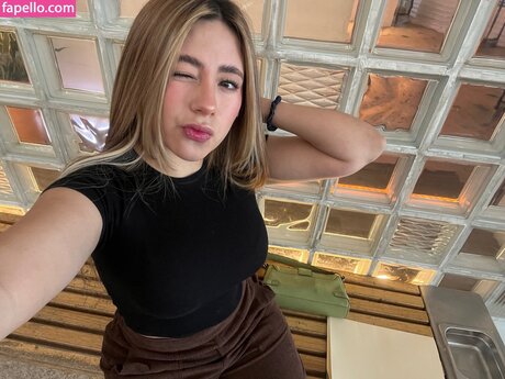 Kim Estrada perfect star photos