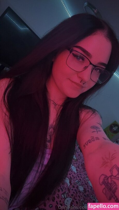 Shelleyyrose star sex photo